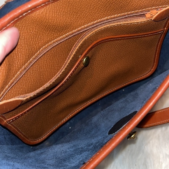 VINTAGE classic black pebbled leather Dooney Bourke Calvary spectator bag large - Picture 14 of 17